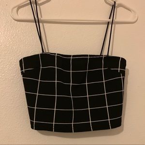 Grid patterned crop top